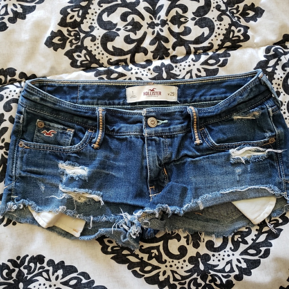 Hollister shorts